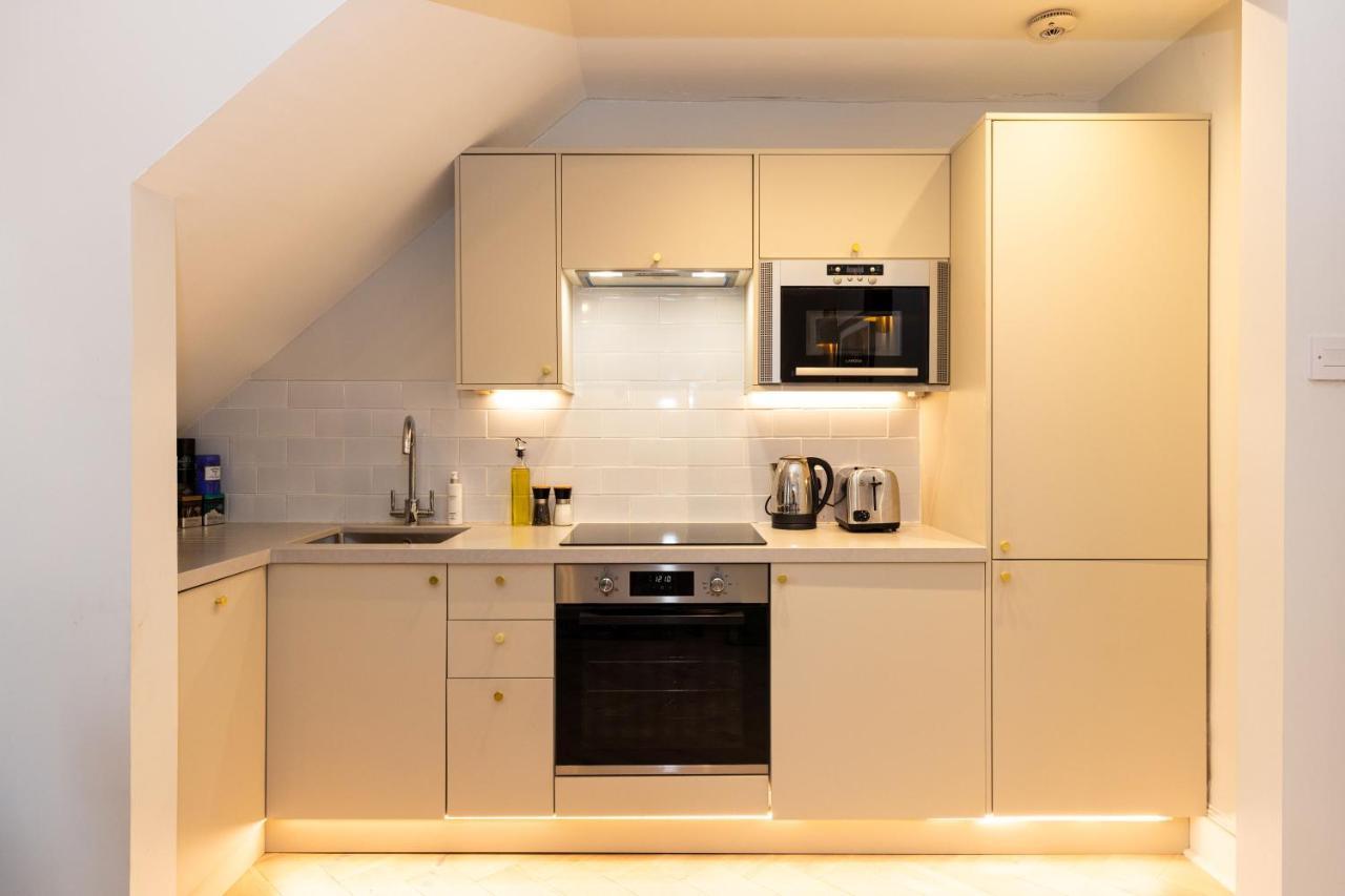 Righ Properties - Luxurious City Centre Three Bedroom Apartment Edinburgh Bagian luar foto