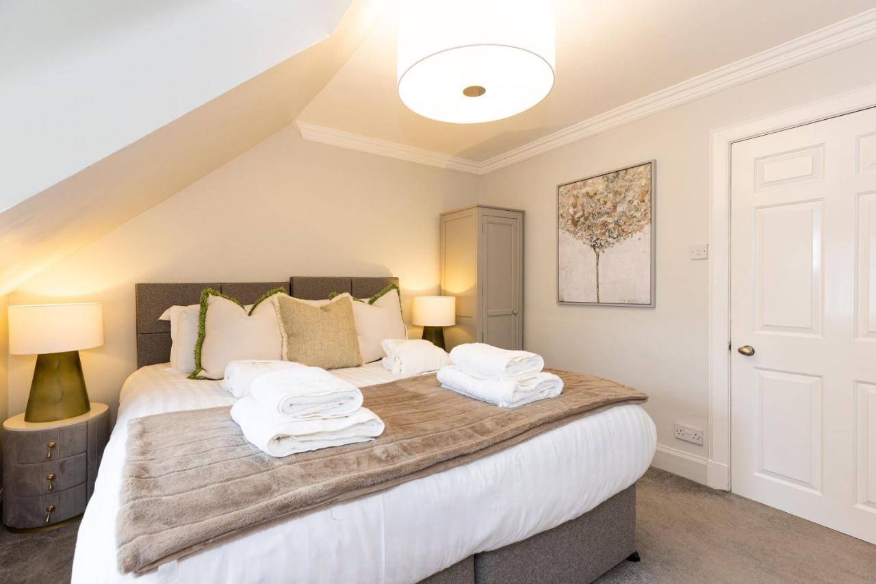 Righ Properties - Luxurious City Centre Three Bedroom Apartment Edinburgh Bagian luar foto