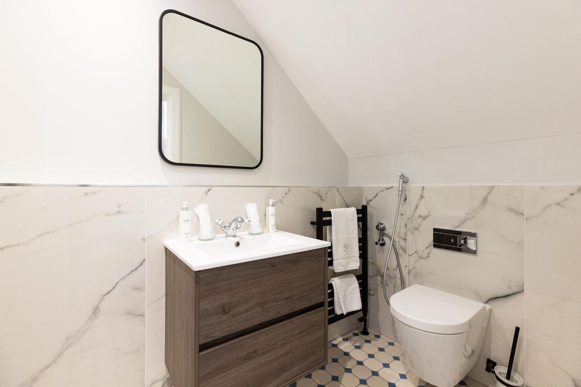 Righ Properties - Luxurious City Centre Three Bedroom Apartment Edinburgh Bagian luar foto